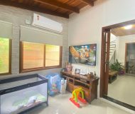 Casa com 300m², 4 dormitórios, 1 suíte, 2 vagas no bairro Sarandi em Porto Alegre