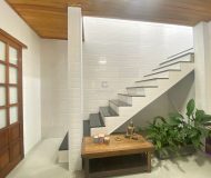 Casa com 300m², 4 dormitórios, 1 suíte, 2 vagas no bairro Sarandi em Porto Alegre