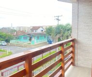 Casa com 300m², 4 dormitórios, 1 suíte, 2 vagas no bairro Sarandi em Porto Alegre