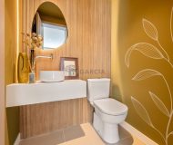 Apartamento com 295m², 4 dormitórios, 4 suítes no bairro Petrópolis em Porto Alegre