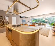 Apartamento com 295m², 4 dormitórios, 4 suítes no bairro Petrópolis em Porto Alegre