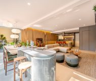 Apartamento com 295m², 4 dormitórios, 4 suítes no bairro Petrópolis em Porto Alegre