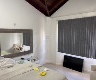 Casa com 200m², 5 dormitórios, 2 suítes, 4 vagas no bairro Jardim Itu em Porto Alegre