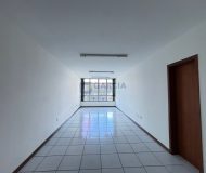Sala Comercial com 45m² no bairro Cristo Redentor em Porto Alegre