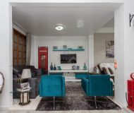 Casa com 190m², 3 dormitórios, 1 suíte, 2 vagas no bairro Rubem Berta em Porto Alegre