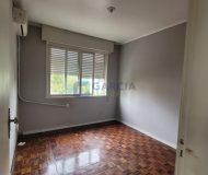 Apartamento com 90m², 3 dormitórios, 1 suíte, 1 vaga no bairro Jardim São Pedro em Porto Alegre