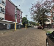 Apartamento com 90m², 3 dormitórios, 1 suíte, 1 vaga no bairro Jardim São Pedro em Porto Alegre