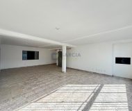 Depósito com 780m² no bairro Sarandi em Porto Alegre