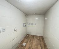 Depósito com 350m², 1 vaga no bairro Sarandi em Porto Alegre
