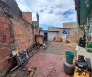 Casa com 60m², 2 dormitórios, 4 vagas no bairro Sarandi em Porto Alegre