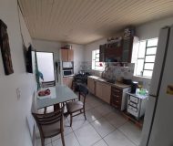 Casa com 60m², 2 dormitórios, 4 vagas no bairro Sarandi em Porto Alegre