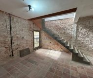 Depósito com 800m², 3 vagas no bairro São Geraldo em Porto Alegre