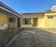 Casa com 74m², 3 dormitórios, 4 vagas no bairro Sarandi em Porto Alegre