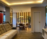 Casa com 200m², 5 dormitórios, 1 suíte, 4 vagas no bairro Sarandi em Porto Alegre