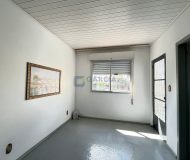 Casa com 154m², 3 dormitórios, 2 vagas no bairro Jardim Itu em Porto Alegre