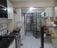 Casa com 220m², 3 dormitórios, 2 vagas no bairro Jardim Itu em Porto Alegre