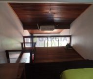 Casa com 220m², 3 dormitórios, 2 vagas no bairro Jardim Itu em Porto Alegre