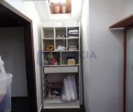 Casa com 220m², 3 dormitórios, 2 vagas no bairro Jardim Itu em Porto Alegre