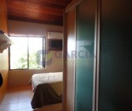 Casa com 220m², 3 dormitórios, 2 vagas no bairro Jardim Itu em Porto Alegre