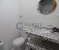 Casa com 220m², 3 dormitórios, 2 vagas no bairro Jardim Itu em Porto Alegre