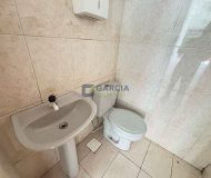 Loja com 80m² no bairro Jardim Itu em Porto Alegre