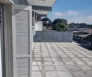 Casa com 400m², 3 dormitórios, 1 suíte, 2 vagas no bairro Costa e Silva em Porto Alegre