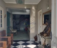 Casa com 400m², 3 dormitórios, 1 suíte, 2 vagas no bairro Costa e Silva em Porto Alegre