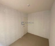 Apartamento com 40m², 2 dormitórios, 2 vagas no bairro Sarandi em Porto Alegre