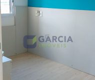 Apartamento com 61m², 3 dormitórios, 1 suíte, 1 vaga no bairro Jardim Itu em Porto Alegre