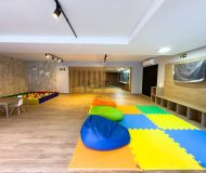 Apartamento com 90m², 3 dormitórios, 1 suíte, 2 vagas no bairro Cristo Redentor em Porto Alegre