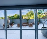 Apartamento com 90m², 3 dormitórios, 1 suíte, 2 vagas no bairro Cristo Redentor em Porto Alegre