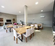 Apartamento com 90m², 3 dormitórios, 1 suíte, 2 vagas no bairro Cristo Redentor em Porto Alegre