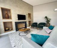 Apartamento com 90m², 3 dormitórios, 1 suíte, 2 vagas no bairro Cristo Redentor em Porto Alegre