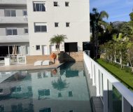 Apartamento com 90m², 3 dormitórios, 1 suíte, 2 vagas no bairro Cristo Redentor em Porto Alegre