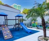 Apartamento com 90m², 3 dormitórios, 1 suíte, 2 vagas no bairro Cristo Redentor em Porto Alegre