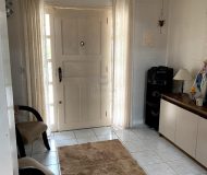 Casa com 300m², 3 dormitórios, 2 vagas no bairro Sarandi em Porto Alegre