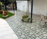 Casa com 300m², 3 dormitórios, 2 vagas no bairro Sarandi em Porto Alegre