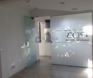 Sala Comercial com 70m² no bairro Navegantes em Porto Alegre