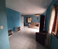 Casa com 150m², 2 dormitórios, 2 suítes, 5 vagas no bairro Sarandi em Porto Alegre