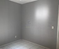 Apartamento com 48m², 2 dormitórios, 1 vaga no bairro Sarandi em Porto Alegre