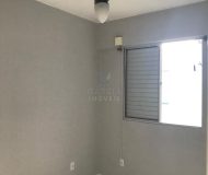 Apartamento com 48m², 2 dormitórios, 1 vaga no bairro Sarandi em Porto Alegre