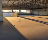 Loja com 372m², 14 vagas no bairro Sarandi em Porto Alegre