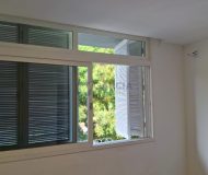 Casa com 228m², 3 dormitórios, 1 suíte, 4 vagas no bairro Vila Ipiranga em Porto Alegre