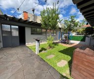Casa com 120m², 3 dormitórios, 1 suíte, 1 vaga no bairro São Sebastião em Porto Alegre