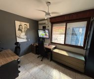 Casa com 120m², 3 dormitórios, 1 suíte, 1 vaga no bairro São Sebastião em Porto Alegre