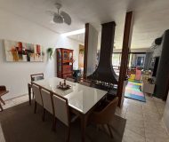 Casa com 120m², 3 dormitórios, 1 suíte, 1 vaga no bairro São Sebastião em Porto Alegre