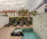 Casa com 198m², 3 dormitórios, 1 suíte, 3 vagas no bairro Jardim Itu em Porto Alegre