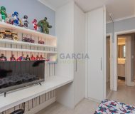 Casa com 198m², 3 dormitórios, 1 suíte, 3 vagas no bairro Jardim Itu em Porto Alegre