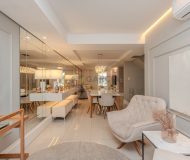 Casa com 198m², 3 dormitórios, 1 suíte, 3 vagas no bairro Jardim Itu em Porto Alegre