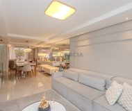 Casa com 198m², 3 dormitórios, 1 suíte, 3 vagas no bairro Jardim Itu em Porto Alegre
